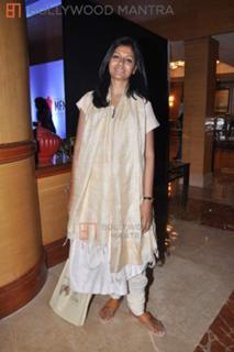 Nandita Das feet photo 7