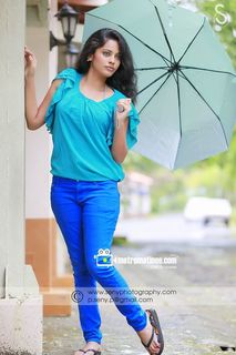 Nandita Shwetha feet photo 3