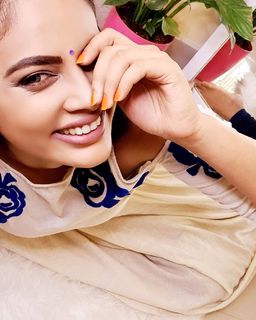 Nandita Shwetha feet photo 18