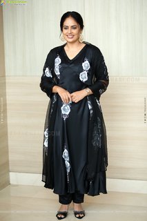 Nandita Shwetha feet photo 15