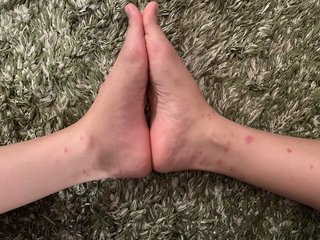 Nanoka feet photo 17