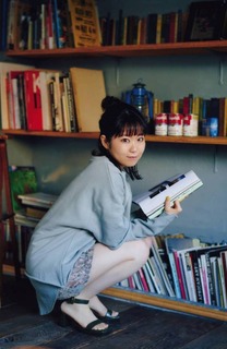 Nao Tôyama feet photo 13