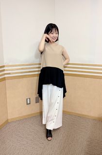 Nao Tôyama feet photo 1