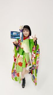 Nao Tôyama feet photo 14