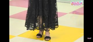 Nao Tôyama feet photo 7