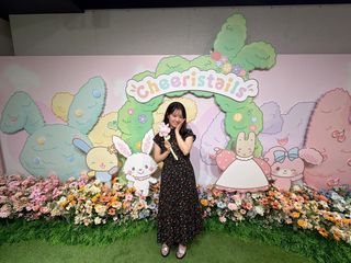 Nao Tôyama feet photo 2