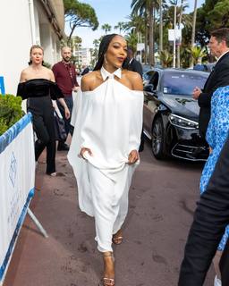 Naomi Ackie feet photo 16