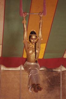 Naomi Campbell feet photo thumbnail