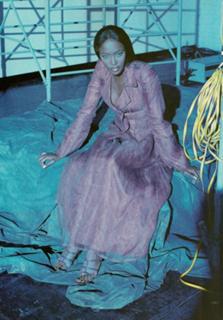 Naomi Campbell feet photo thumbnail