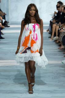 Naomi Campbell feet photo thumbnail