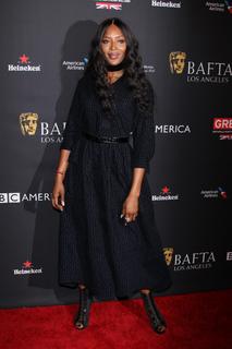 Naomi Campbell feet photo thumbnail