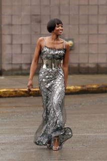 Naomi Campbell feet photo thumbnail