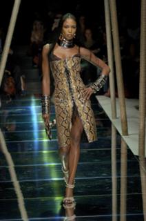 Naomi Campbell feet photo thumbnail