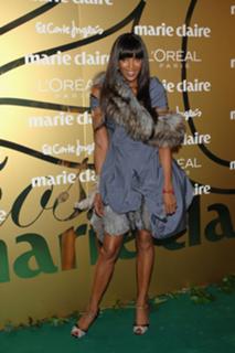 Naomi Campbell feet photo thumbnail