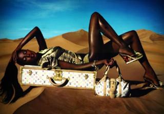 Naomi Campbell feet photo thumbnail