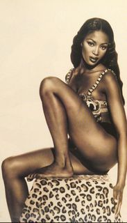 Naomi Campbell feet photo 9