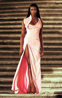 Naomi Campbell feet photo 16