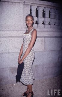 Naomi Campbell feet photo 20