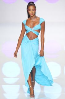 Naomi Campbell feet photo 4