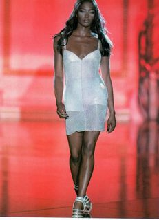 Naomi Campbell feet photo 12