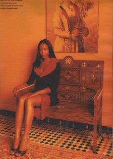 Naomi Campbell feet photo 1