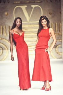 Naomi Campbell feet photo 4