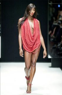 Naomi Campbell feet photo 2