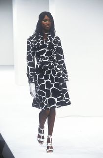 Naomi Campbell feet photo 11