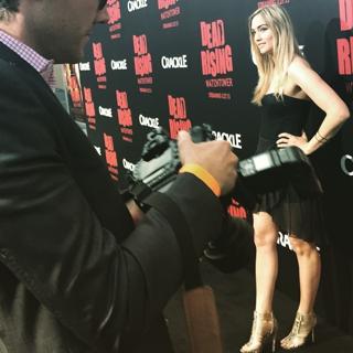 Naomi Kyle feet photo thumbnail