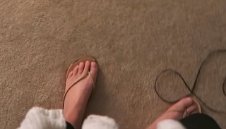 Naomi Kyle feet photo thumbnail
