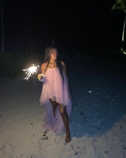 Naomi Osaka feet photo thumbnail