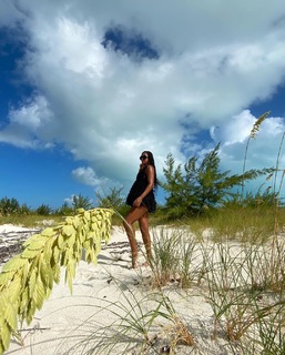 Naomi Osaka feet photo thumbnail