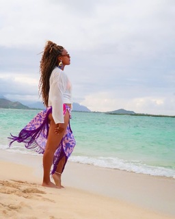 Naomi Osaka feet photo thumbnail