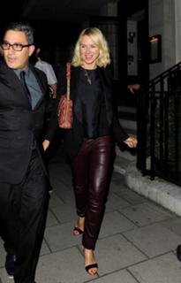 Naomi Watts feet photo thumbnail