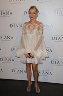 Naomi Watts feet photo thumbnail