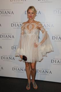 Naomi Watts feet photo thumbnail