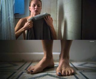 Naomi Watts feet photo thumbnail