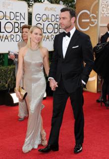 Naomi Watts feet photo thumbnail