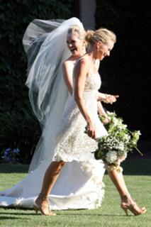 Naomi Watts feet photo thumbnail