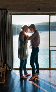 Naomi Watts feet photo thumbnail