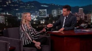 Naomi Watts feet photo thumbnail