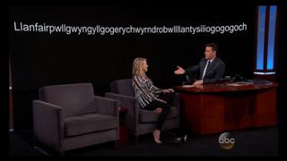 Naomi Watts feet photo thumbnail