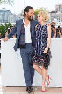 Naomi Watts feet photo thumbnail