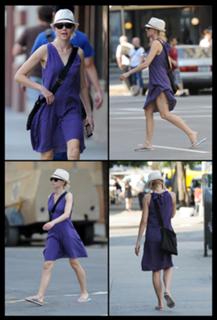 Naomi Watts feet photo thumbnail