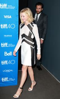 Naomi Watts feet photo thumbnail