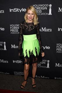 Naomi Watts feet photo thumbnail