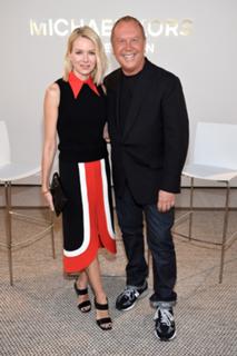 Naomi Watts feet photo thumbnail