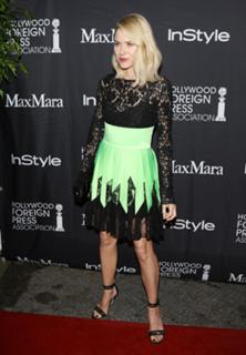 Naomi Watts feet photo thumbnail