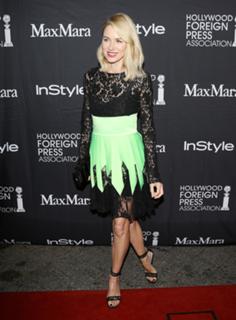 Naomi Watts feet photo thumbnail