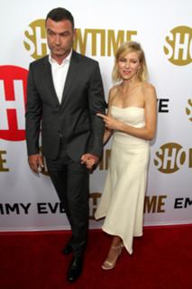 Naomi Watts feet photo thumbnail